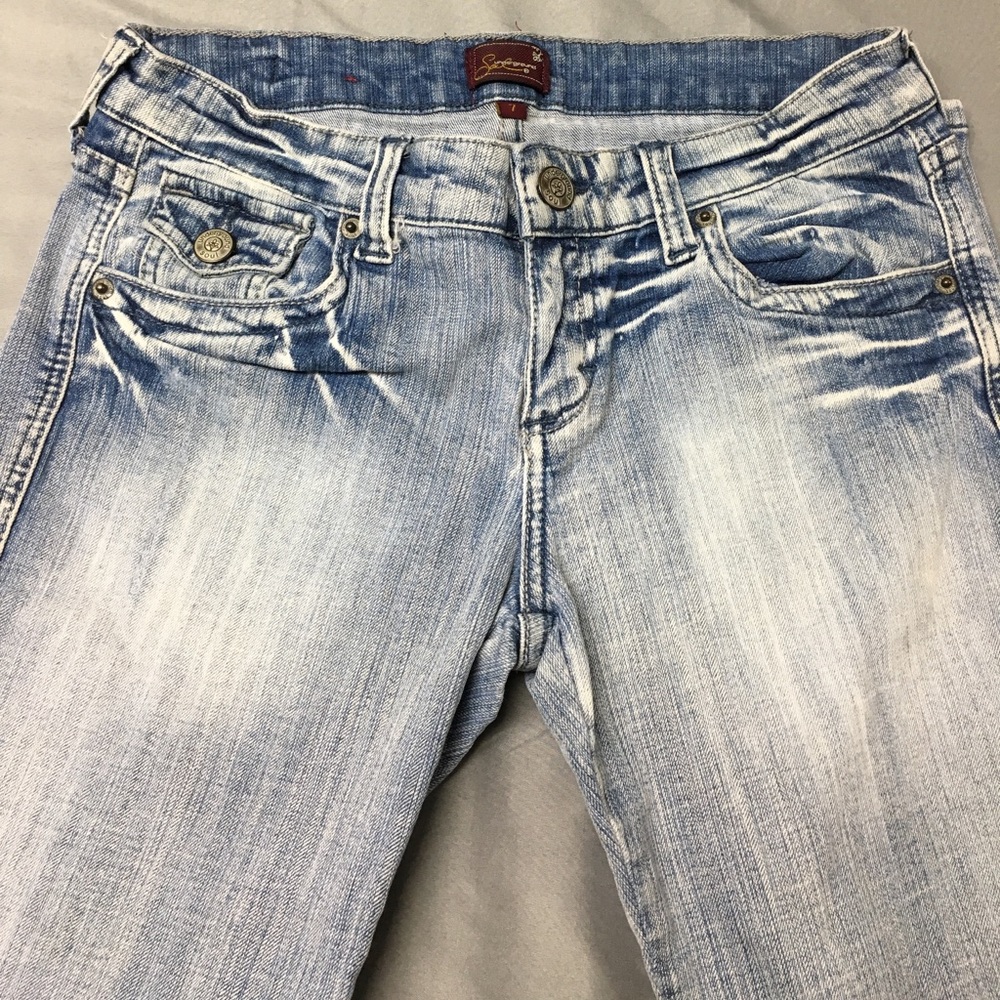 Underground soul jeans.