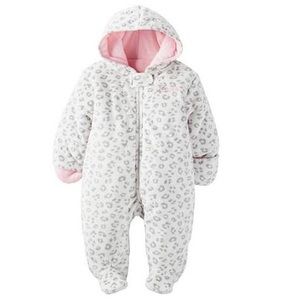 Carter’s Child of Mine snow/winter suit 0-3 months