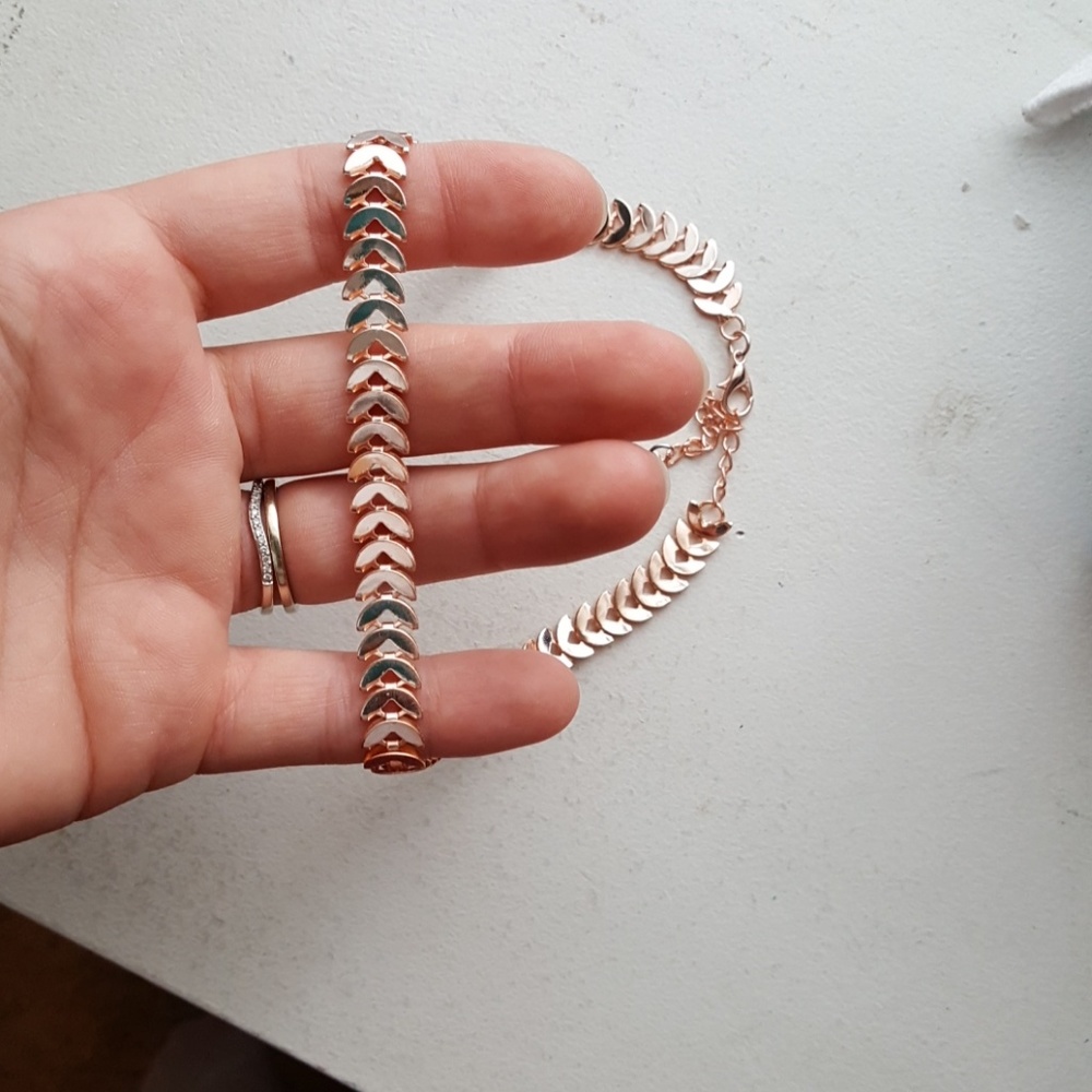Rose gold choker