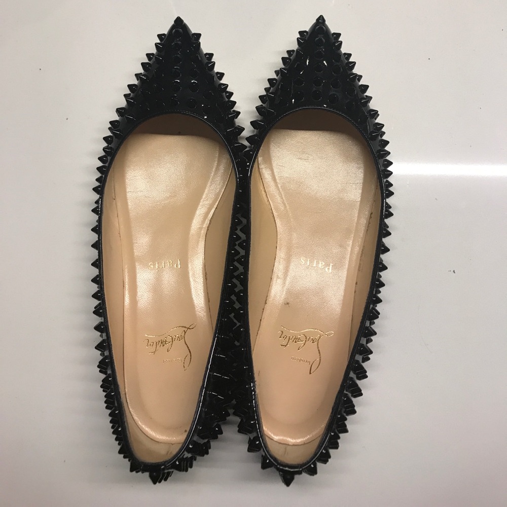 🚫SOLD🚫 Christian Louboutin Pigalle Spike Flats - Picture 2 of 6