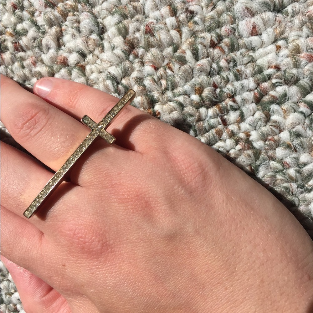 Cross statement ring - Picture 6 of 6