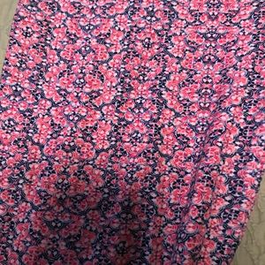 LuLaRoe TC leggings (never worn)
