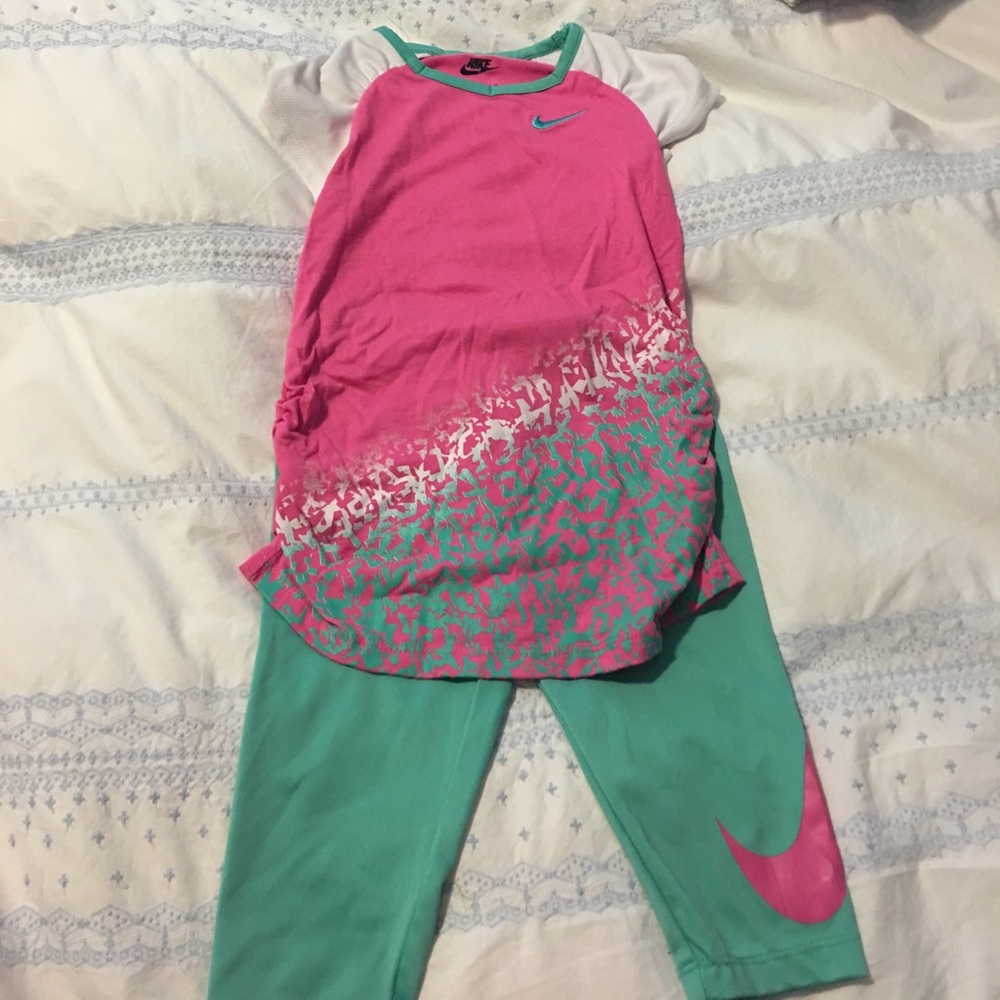 Nike Capri pants & Top