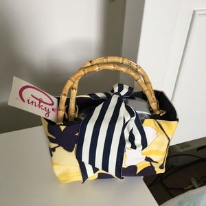 Hand bag cloth 🎉HP🎊