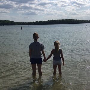 Meet your Posher, Carlee