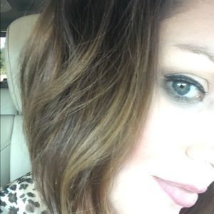 Meet your Posher, Lacy