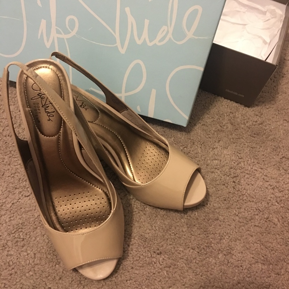 Nude heels