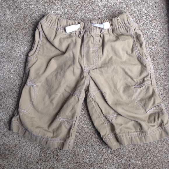 Hanna Andersson deck shorts - Picture 1 of 3