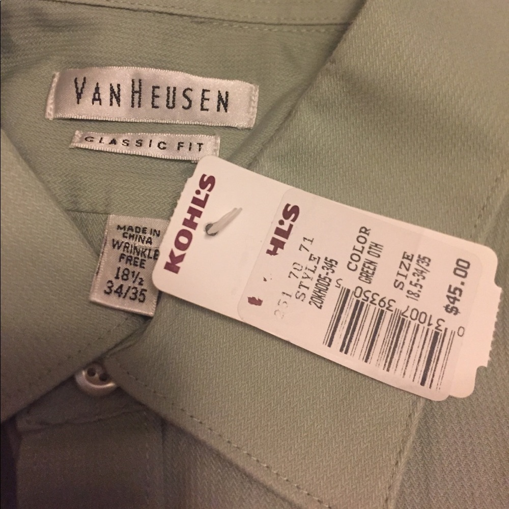 NWT Men's button down - Picture 2 of 2