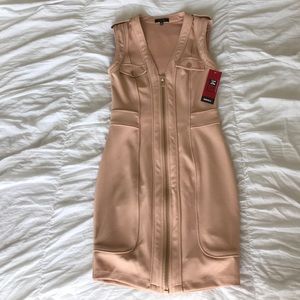 Sleeveless bodycon dress