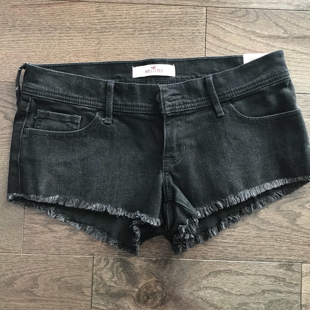 Hollister low rise shorts