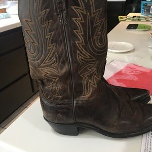 Luchesse women's boots