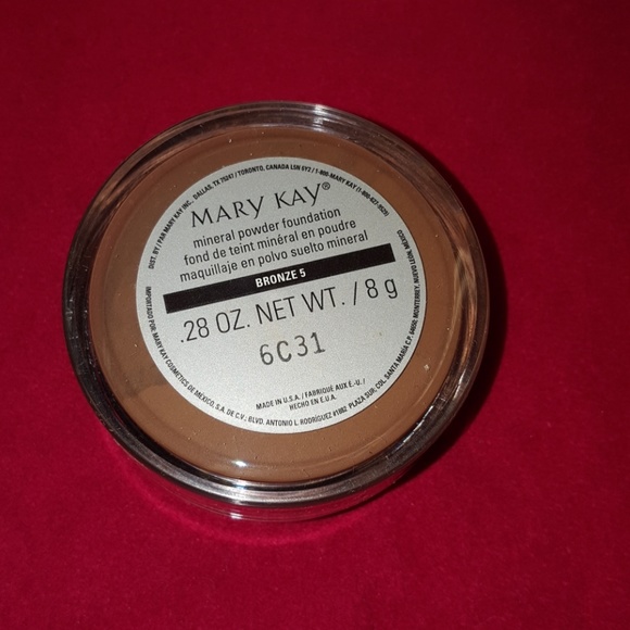 Mineral powder assorted colors bronze 1 Left - Picture 5 of 7