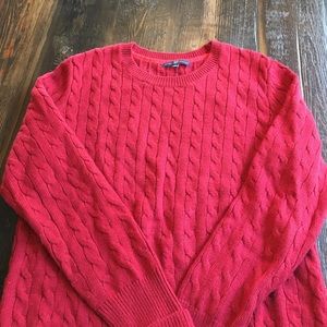 Gap sweater