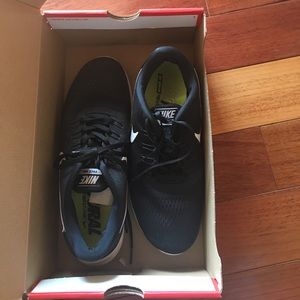 Black nike shoes