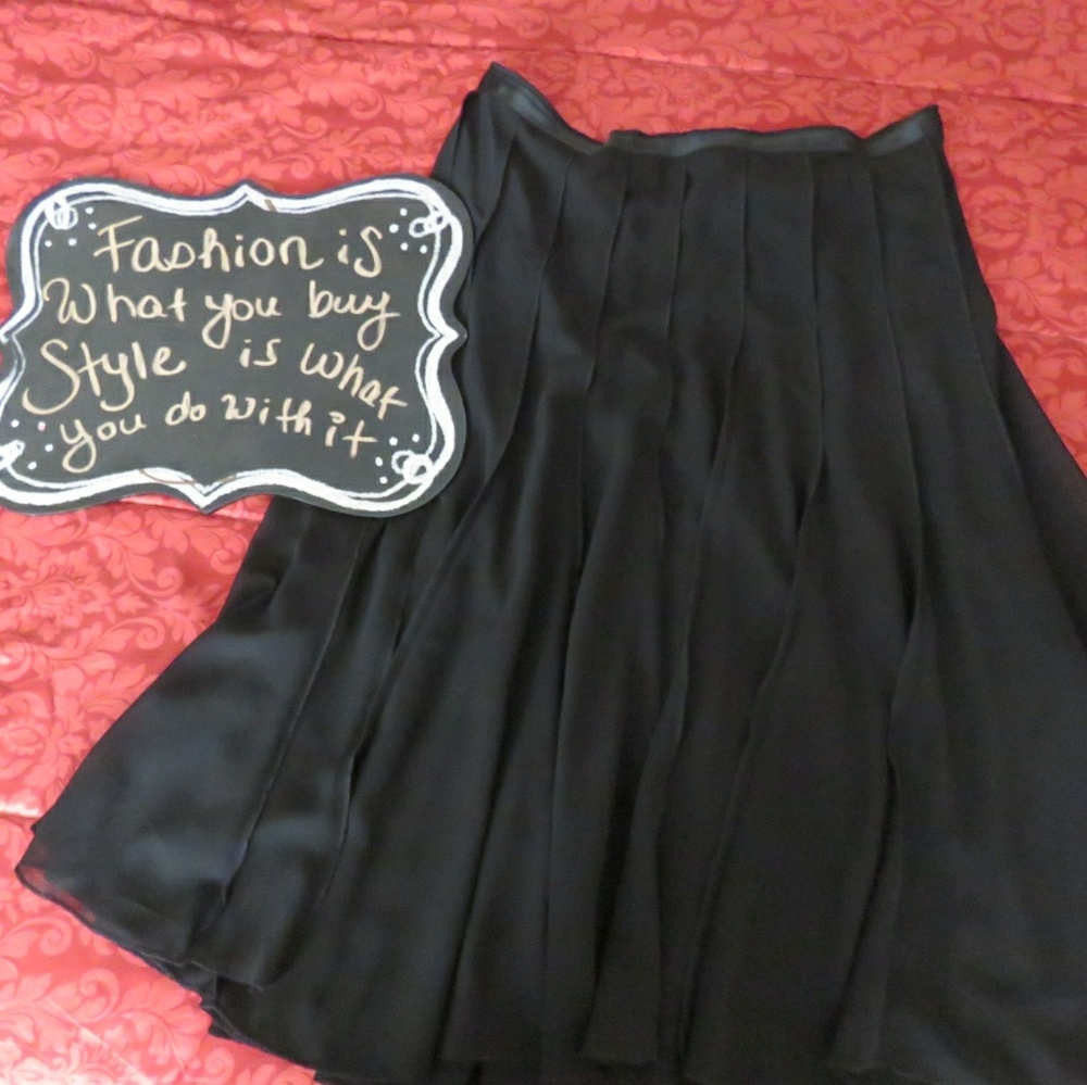 ⚡Buy 2+ for $10 Each⚡ Black Pleated Skirt