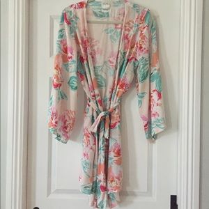 Plum Pretty Sugar Robe
