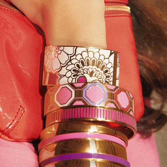 Kate Spade New York WHEN IN ROME Idiom Bangle - Picture 8 of 8