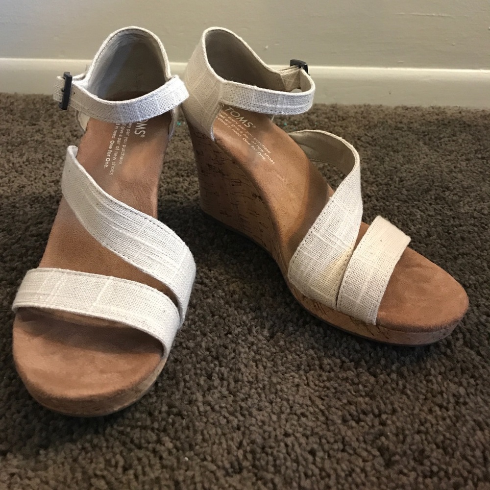 Toms wedges