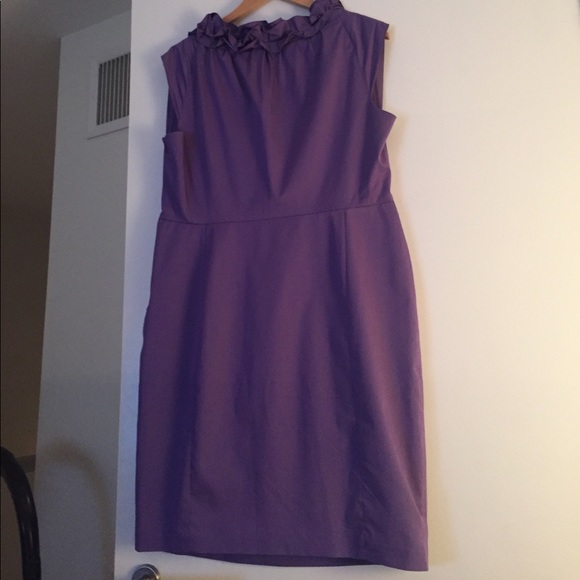 🌹SOLD🌹Purple Elie Tahari Dress - Picture 3 of 4