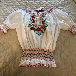 Cute Mexican style blouse!!