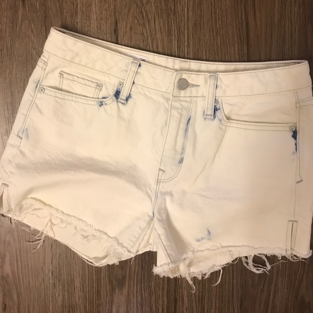 Gap slim cut off jean shorts acid wash
