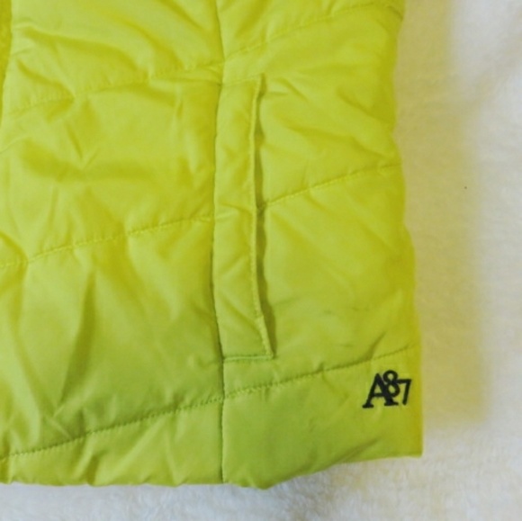 Aeropostle lime green vest - Picture 3 of 8