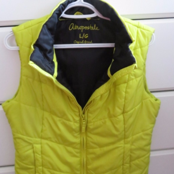 Aeropostle lime green vest - Picture 6 of 8