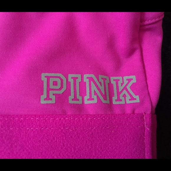 NWT Victoria's Secret Sports Bra - Picture 3 of 4