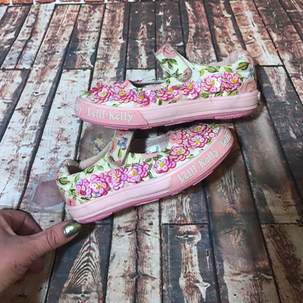 Spring ready toddler girls Mary Janes Lelli Kelly