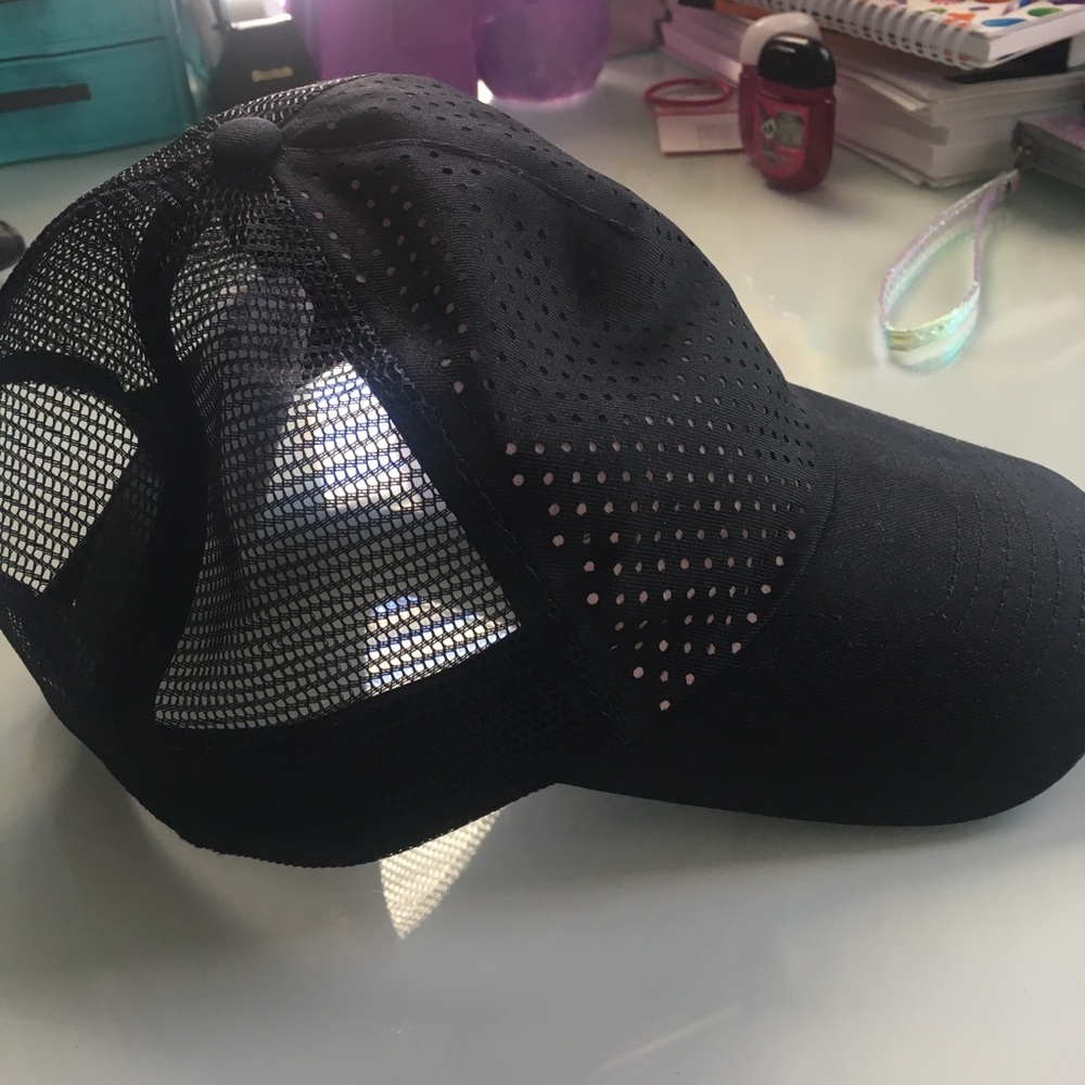 Women’s hat