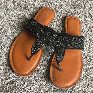 Buckle sandals