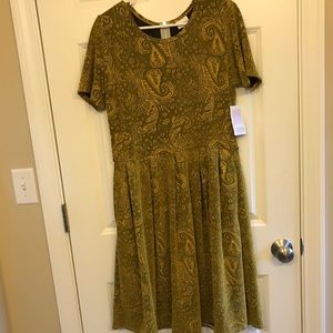 Lularoe Amelia