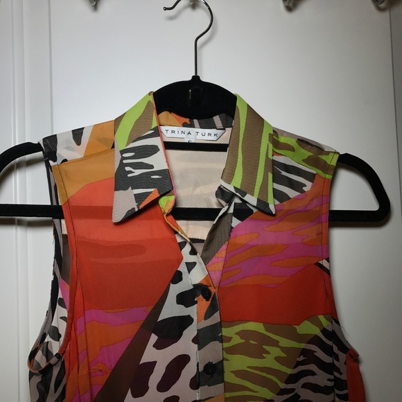Tropical Sheer Silk Sleeveless Blouse - Picture 2 of 5