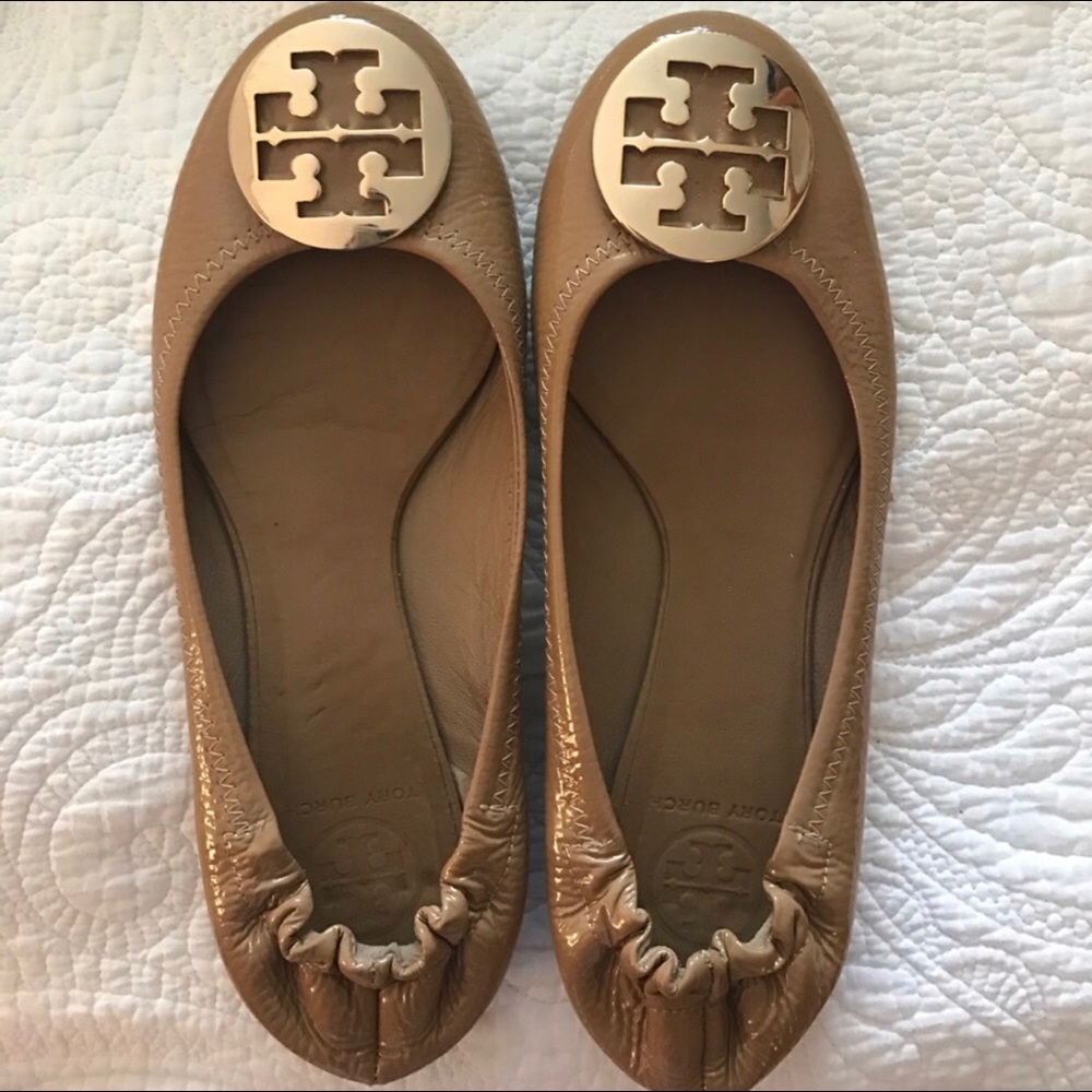 Tory Burch Flats - Tan