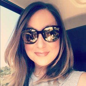 Meet your Posher, Mandy