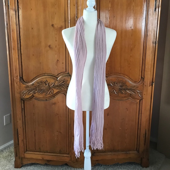 Loose Knit Dusty Pink Scarf - Picture 3 of 5