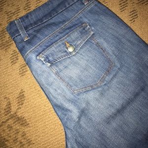 Light weight full leg jeans.