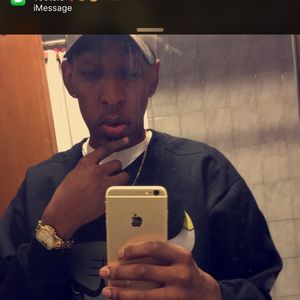 Meet your Posher, Dontae