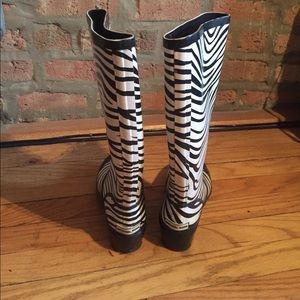 Michael Kors wedge rain boots