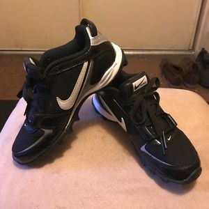Nike Land Shark Legacy Youth Foot/Base Ball Cleats