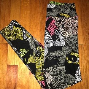 🎃HALLOWEEN🎃 OS Lularoe Leggings 👻