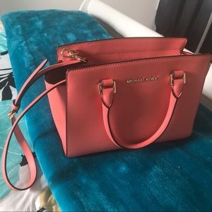 Michael Kors Selma Bag