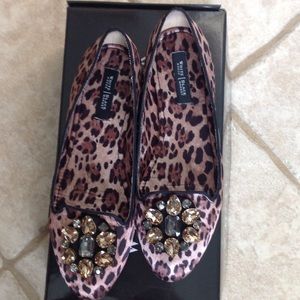Jeweled leopard flats