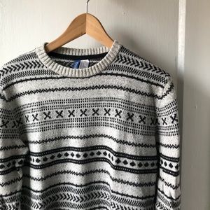 H&M Black and Grey Crewneck Sweater