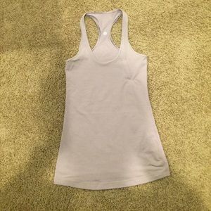 Lulumon lavender tank top