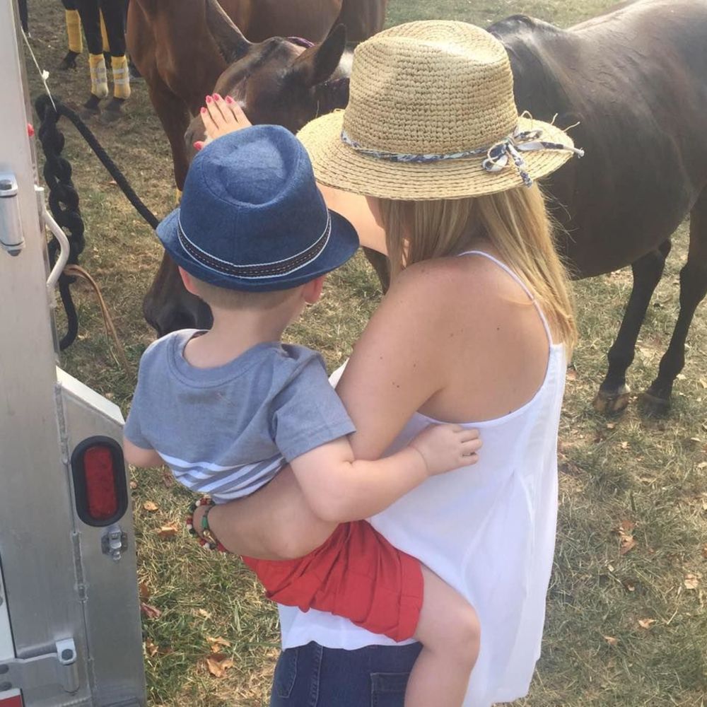 Meet your Posher, Elma