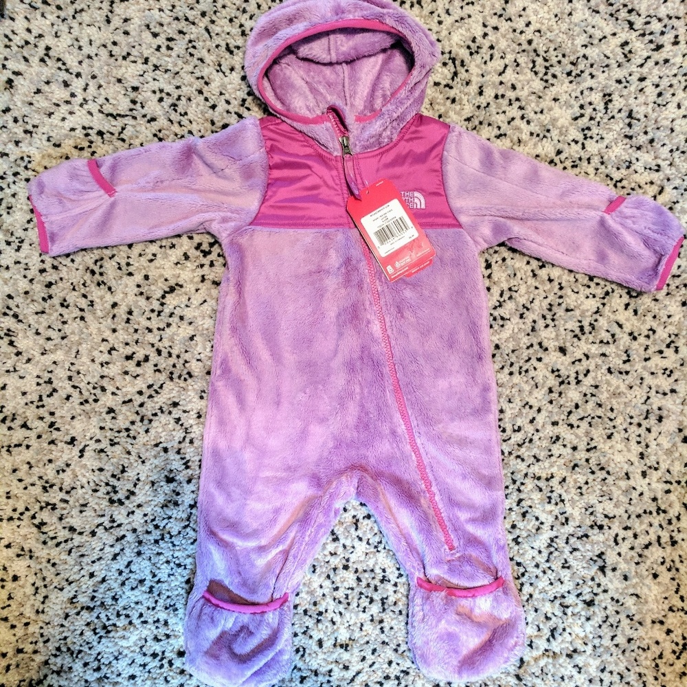 Northface infant snowsuit 6-12 mo