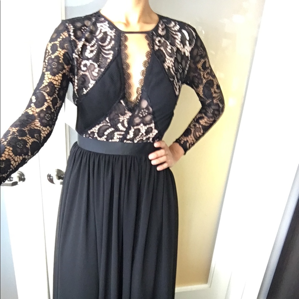 Fame and partners black deep cut gown