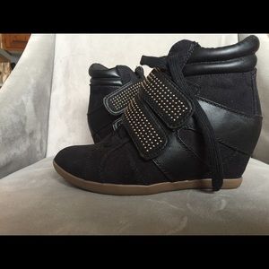 Material girl black hidden heel wedge shoe boot